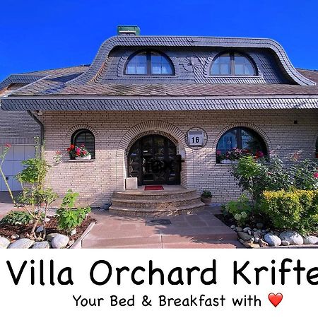 Villa Orchard Frankfurt Kriftel Экстерьер фото