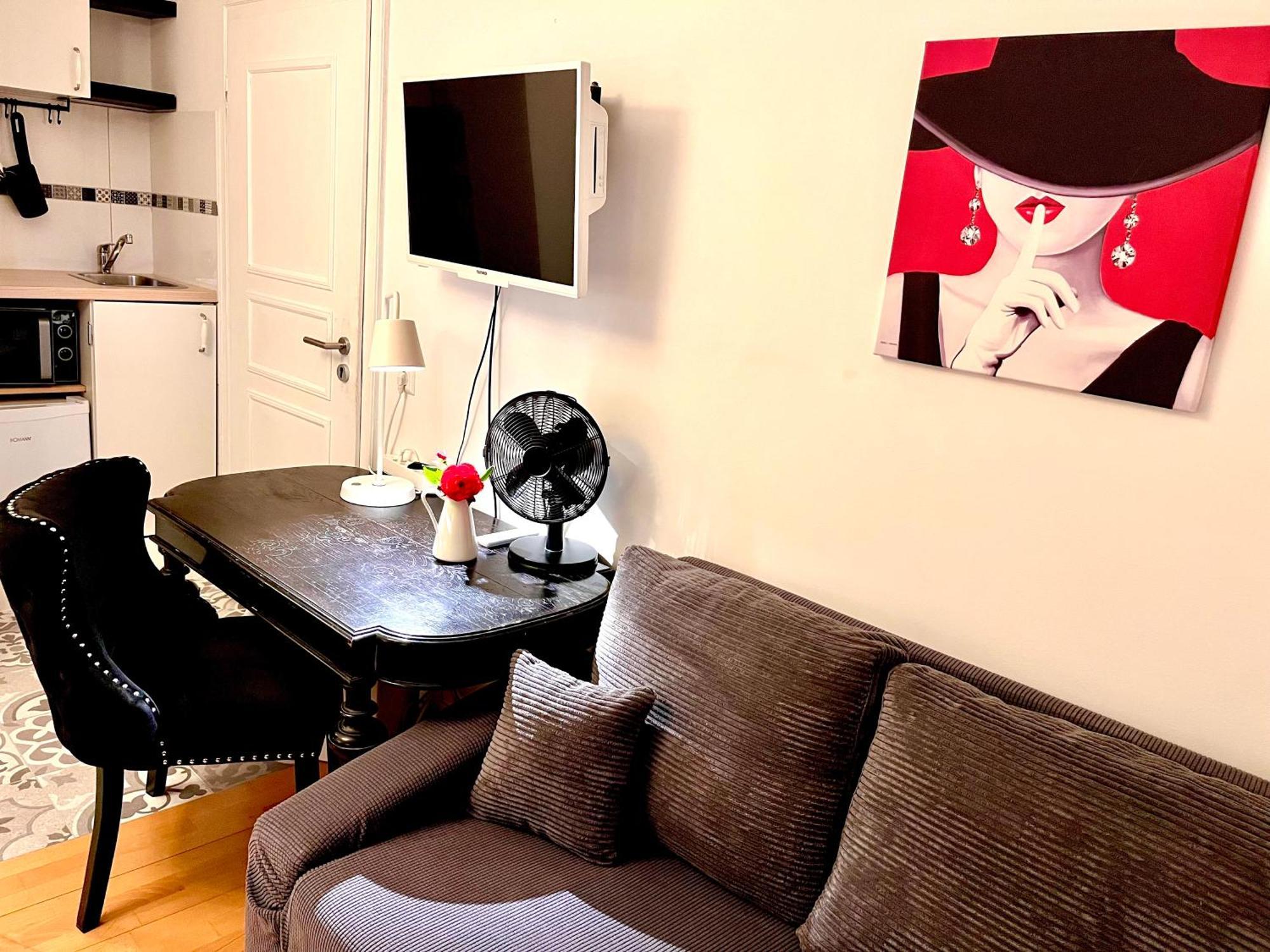 Villa Orchard Frankfurt Kriftel Экстерьер фото