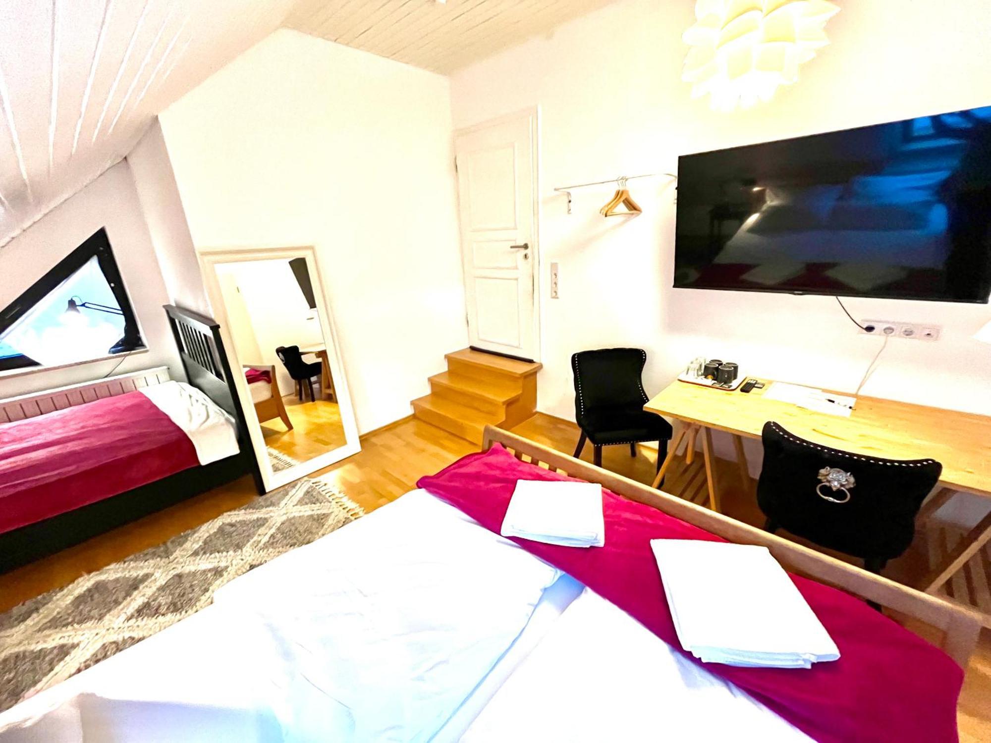 Villa Orchard Frankfurt Kriftel Экстерьер фото