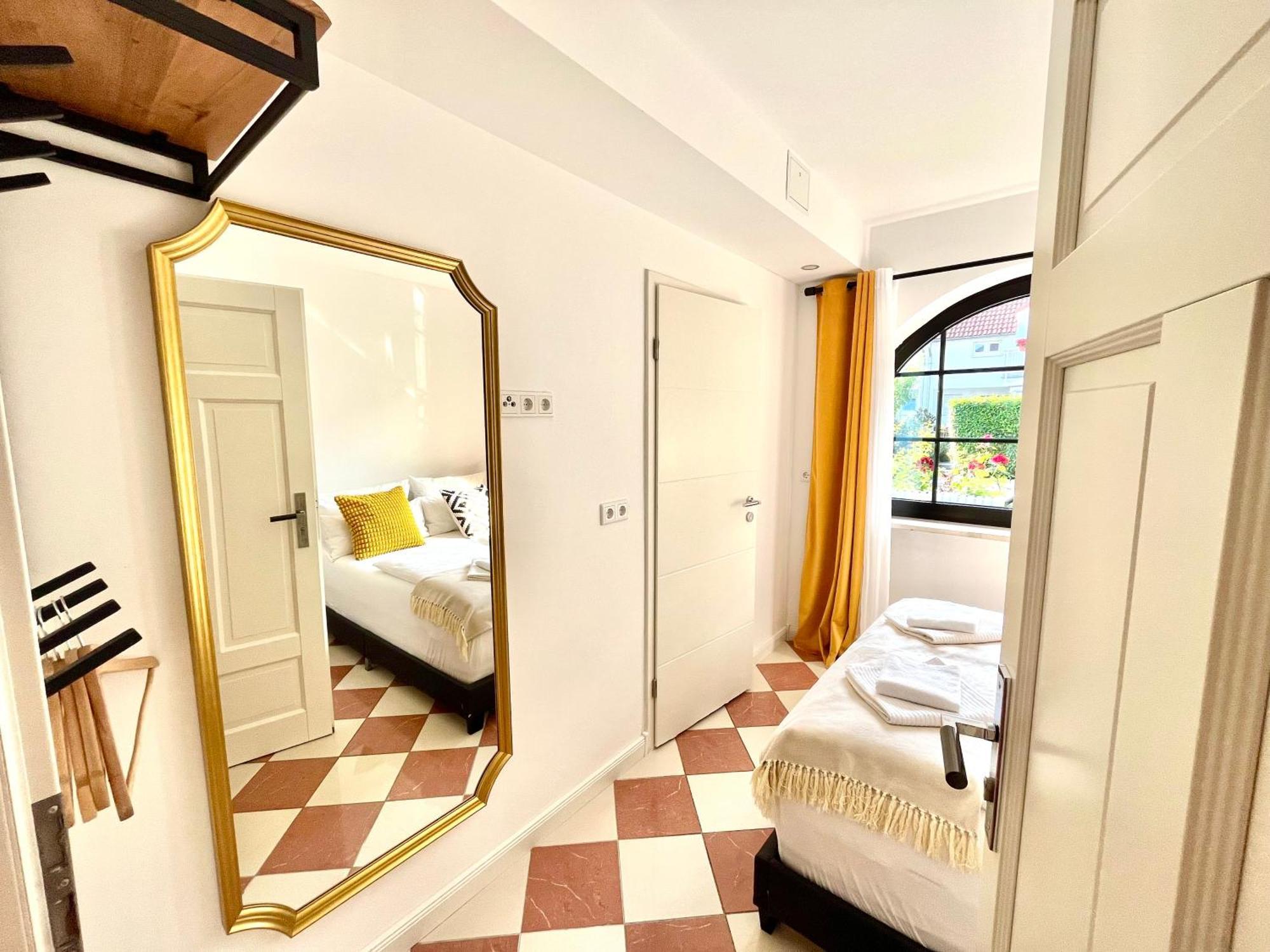 Villa Orchard Frankfurt Kriftel Экстерьер фото