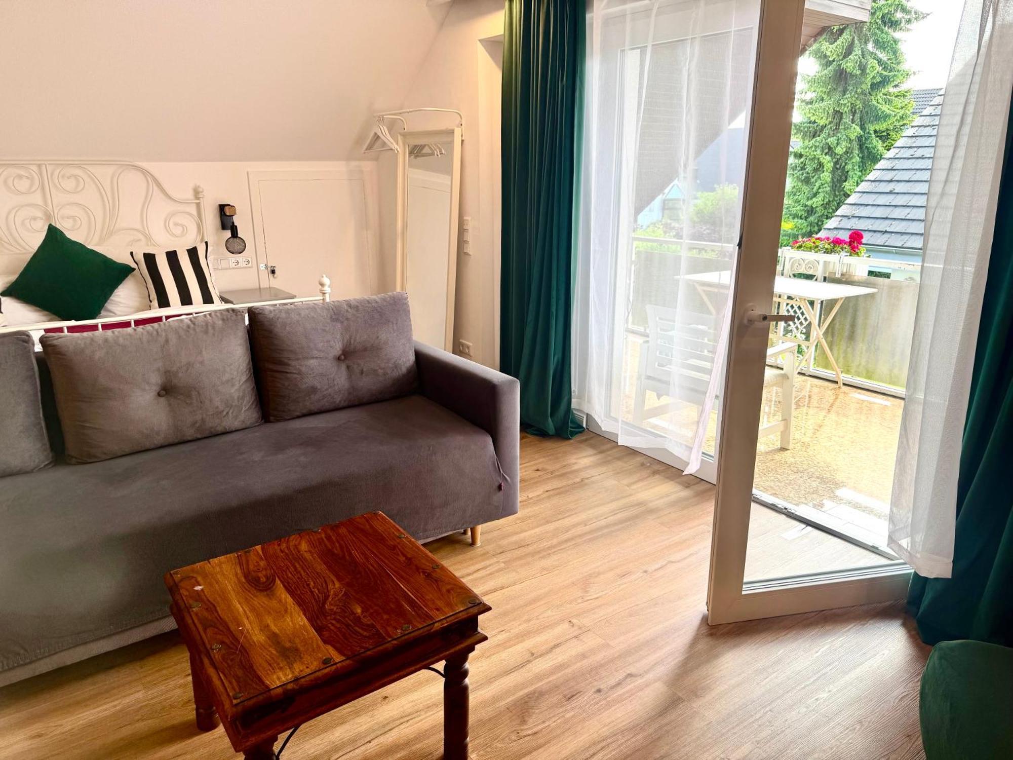 Villa Orchard Frankfurt Kriftel Экстерьер фото